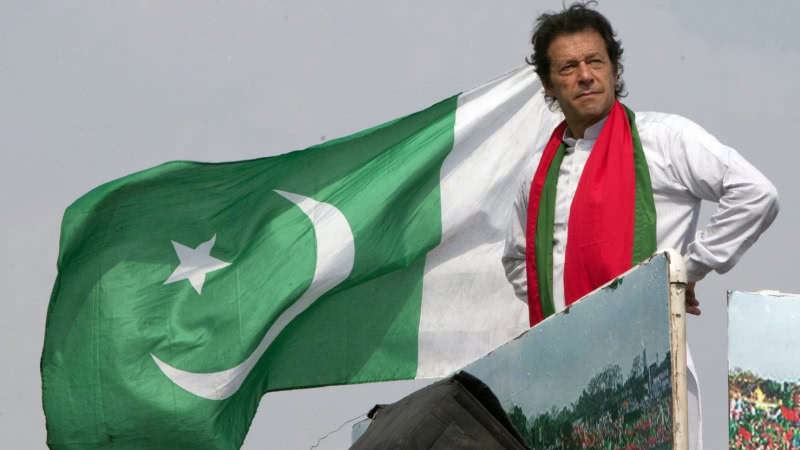 Il Primo Ministro del Pakistan  Imran Khan promette una politica fiscale austera per risollevare il Paese.